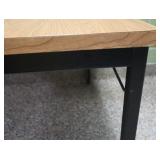 SQUARE TABLE