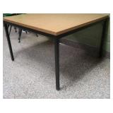 SQUARE TABLE