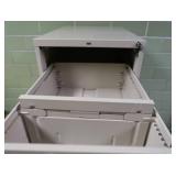 4 DRAWER METAL FILE CABINET
