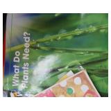 LOT OF OVERSIZED KINDERGARDEN BOOKS