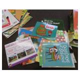 LOT OF OVERSIZED KINDERGARDEN BOOKS