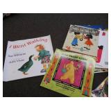 LOT OF OVERSIZED KINDERGARDEN BOOKS