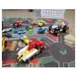 CUTE KIDS RACETRACK RUG &TOYS