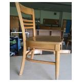 LARGE SOLID OAK TABLE AND 4 CHAIRS