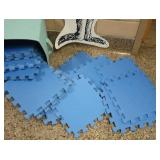 LAMINATED CAT & THE HAT AND BLUE PUZZLE FLOOR MATTS
