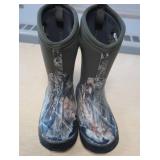 YOUTH SIZE 1 BOOTS