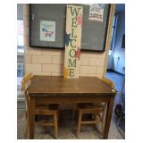 NICE SOLID WOOD TABLE & WELCOME SIGN