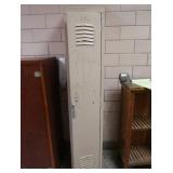 METAL LOCKER