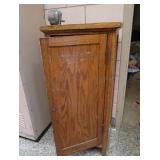 CUTE WOODEN SHELF/CABINET