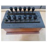ANTIQUE BRIDGE RESISTANCE BOX