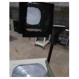 METAL ROLLY CART AND OVERHEAD WALL PROJECTOR