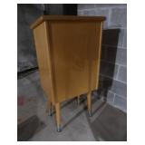 "BUSHSTAFF" WOODEN PODIUM WITH SHELVES