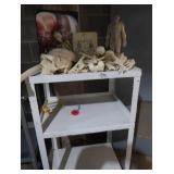 METAL ROLLY CART WITH MINI HUMAN ANATOMY DEMONSTRATION