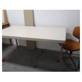 NICE LARGE STURDY FOLDING TABLE