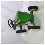 Vintage John Deere 20 Narrow Front Pedal Tractor Green Yellow Metal Ride-On