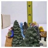 Vintage Country Villagers Figurine Set With Box