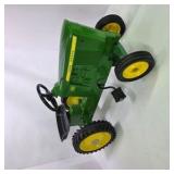 Vintage John Deere 20 Narrow Front Pedal Tractor Green Yellow Metal Ride-On