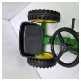 Vintage John Deere 20 Narrow Front Pedal Tractor Green Yellow Metal Ride-On
