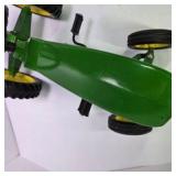 Vintage John Deere 20 Narrow Front Pedal Tractor Green Yellow Metal Ride-On