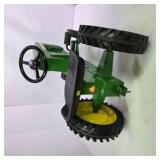 Vintage John Deere 20 Narrow Front Pedal Tractor Green Yellow Metal Ride-On
