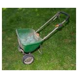 Scotts Deluxe EdgeGuard Broadcast Spreader