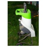 Chicago Electric Outdoor Electric Chipper Shredder