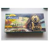 Athearn HO Scale Model Train Car Collection – Set of 4 Boxed Cars #3