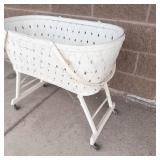 Vintage Wicker Baby Bassinet With Folding Legs & Wheels