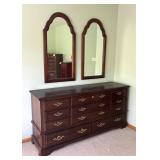 MB - Vintage Broyhill Dresser With Two Mirrors