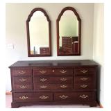 MB - Vintage Broyhill Dresser With Two Mirrors
