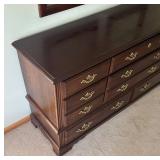 MB - Vintage Broyhill Dresser With Two Mirrors