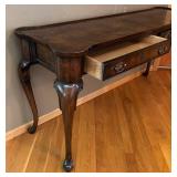 E - Hekman Queen Anne Style Console Table