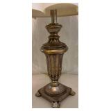 O - Vintage Ornate Brass Table Lamp