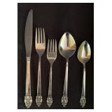 O - Vintage Oneida Vinland Flatware (Lot of 86)