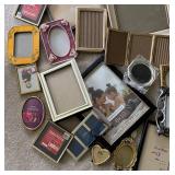 MB - Mixed Picture Frame Lot