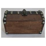 LL-FR - Decorative Vintage Trunk Boxes Mixed Lot