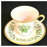 LL-FR - Lenox Holiday 50-Piece Dinnerware Set