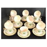 LL-FR - Lenox Holiday 50-Piece Dinnerware Set