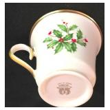 LL-FR - Lenox Holiday 50-Piece Dinnerware Set