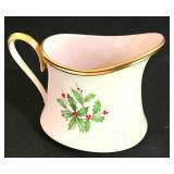LL-FR - Lenox Holiday China Dinnerware Set (Lot of 40)