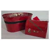LL-ST - Holiday Basket Planter Mixed Lot With Metal Mailbox