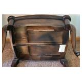 Vintage Hekman End Table With Drawer