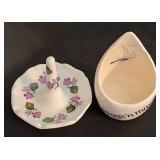 LR - Decorative Shelf Unit Mixed Lot - Wicker, Ceramics & Candle Holders