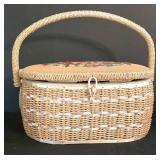 LR - Washboard, Sewing Basket & Sewing Threads Mixed Lot