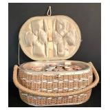 LR - Washboard, Sewing Basket & Sewing Threads Mixed Lot
