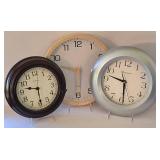 O - Wall Clocks - KESIN, Timekeeper & Westclox (Lot of 3)