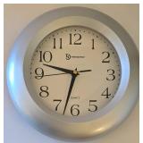 O - Wall Clocks - KESIN, Timekeeper & Westclox (Lot of 3)