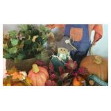 LL-ST - Fall Decor Mixed Lot Boston Warehouse Turkey Spreaders & Harvest Accents