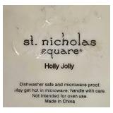 LL-ST - Christmas Serving Trays & Plates Oneida, St. Nicholas Square & Holly Hobbie Mixed Lot