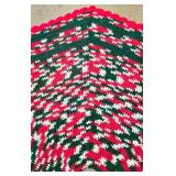 LL-ST - Christmas Decor Mixed Lot Crocheted Tree Skirt, Runners, Wall Hanging & Foliage